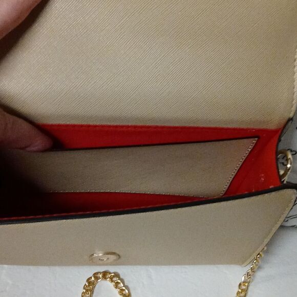 🦋 NWT! Marilyn Monroe Cross body bag tan gold hardware detachable strap 8.5x 5.5 - Picture 4 of 6